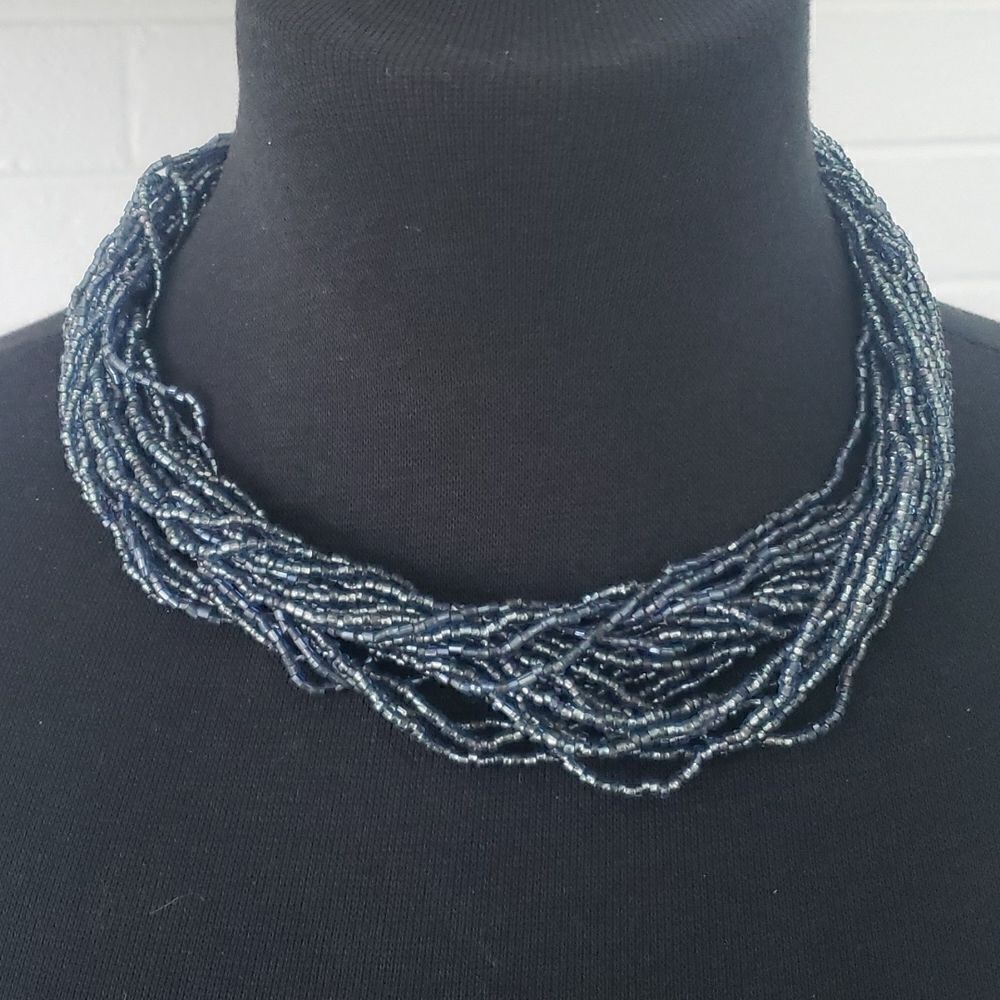 Blue Beaded Necklace‎
